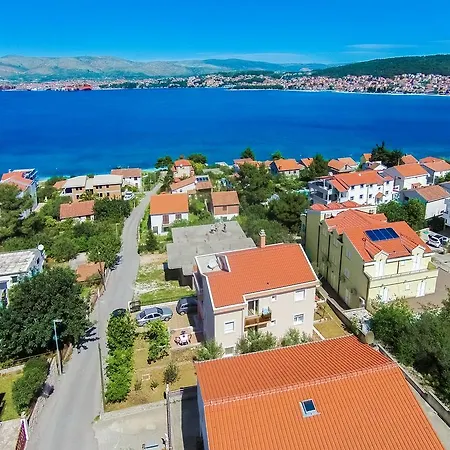 Meri * Trogir